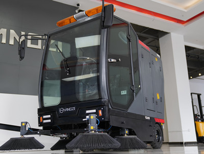 駕駛式洗地機(jī) 駕駛式洗地機(jī)